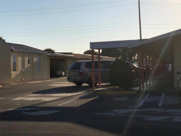 Sunset Inn- Fort Pierce, FL image 11