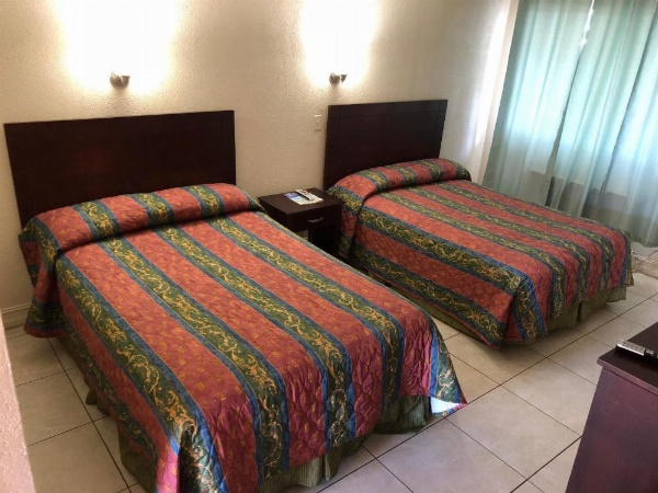 Sunset Inn- Fort Pierce, FL image 22